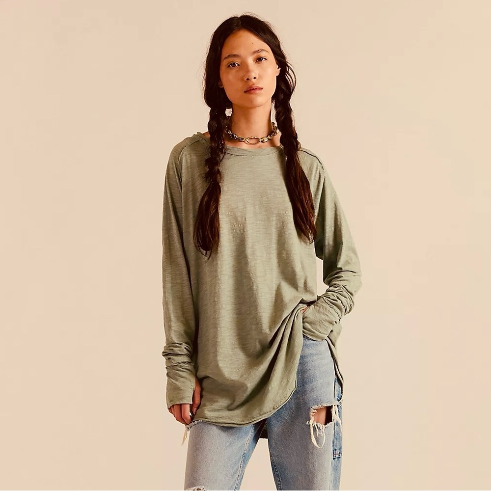 We The Free Arden Tunic Long Sleeve T-Shirt Washed Army Green Size Small